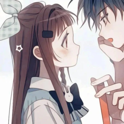 一见钟情的温柔浪漫动漫情侣头像