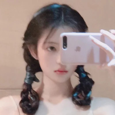 qq头像背景图一套女生