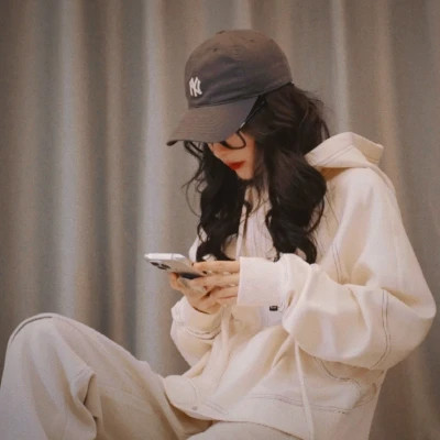 女头不露脸的头像