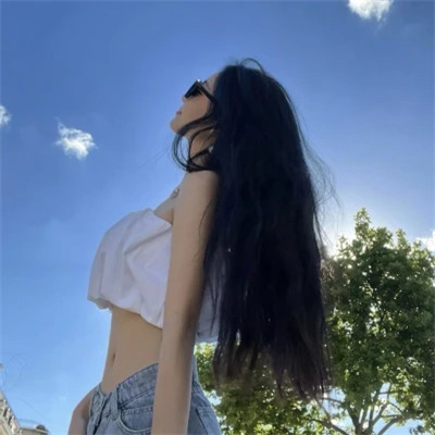 2025最火头像女不露脸