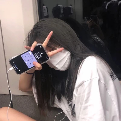 2025最火头像女不露脸