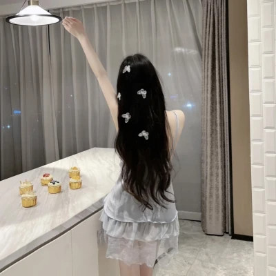 2025不露脸美女头像图片
