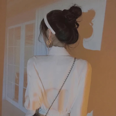 超耐看的不露脸女生头像