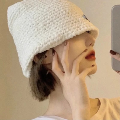 2025最新的超好看的不露脸女头像
