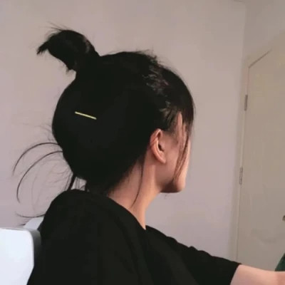 2025最新的超好看的不露脸女头像