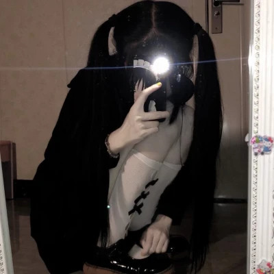 2025最新的超好看的不露脸女头像