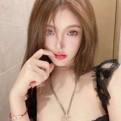 2025超火闺蜜头像单人