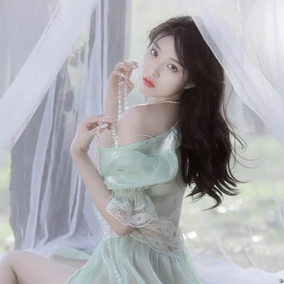 2025超火闺蜜头像单人