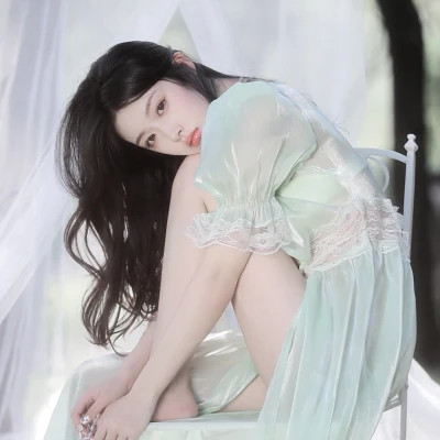 2025超火闺蜜头像单人
