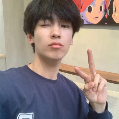 高质量真人男生头像