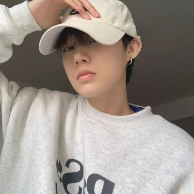 高质量真人男生头像