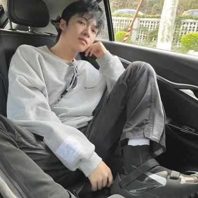 好看男生照片真人头像