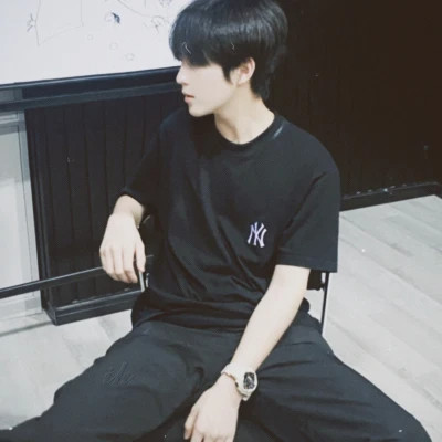 男生现实真人头像图片