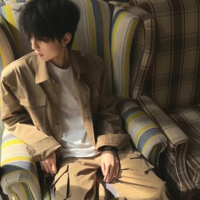 男生现实真人头像图片