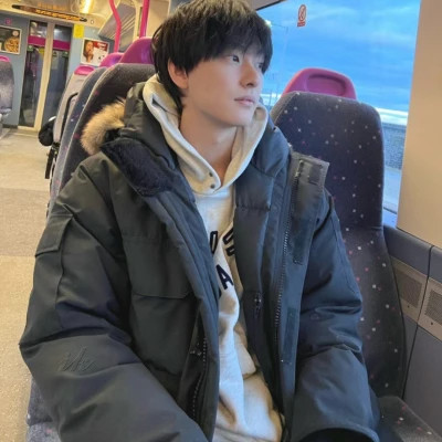 男生现实真人头像图片