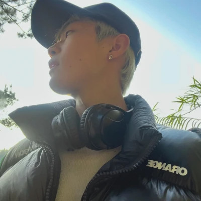 超级好看的男生真人潮流男头