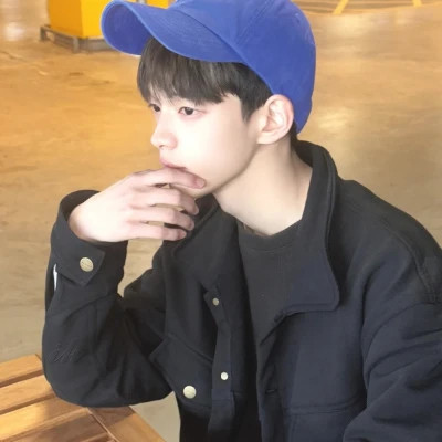 超级好看的男生真人潮流男头