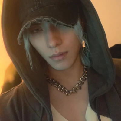 超级好看的男生真人潮流男头