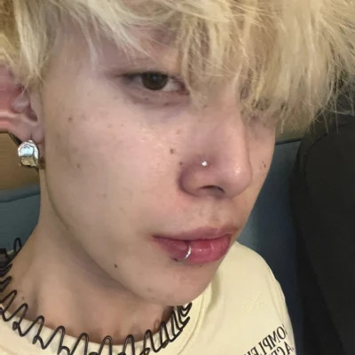 照片男的帅气图片真人头像