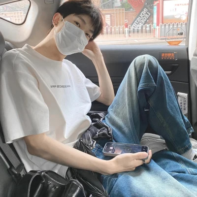 照片男的帅气图片真人头像