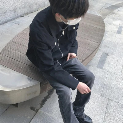 照片男的帅气图片真人头像