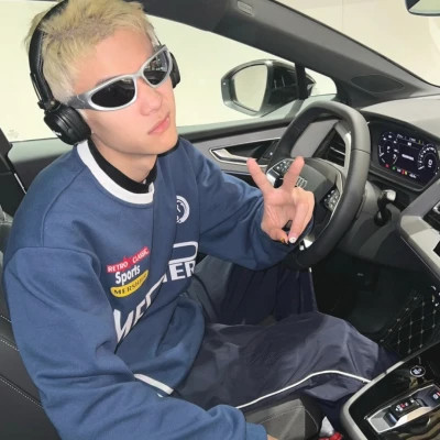 照片男的帅气图片真人头像