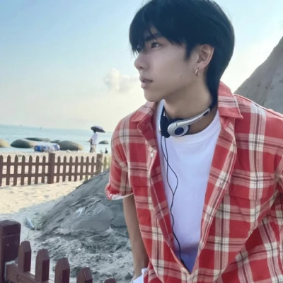 好看的真人男头像图片