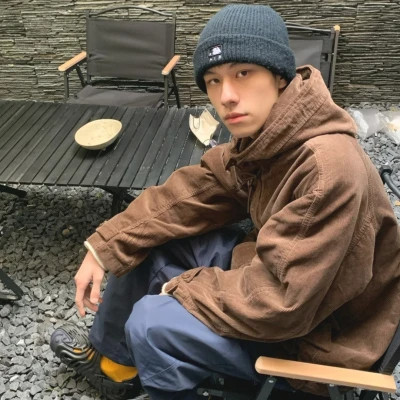好看的真人男头像图片