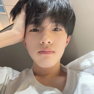 好看的真人男头像图片