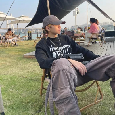 好看的真人男头像图片