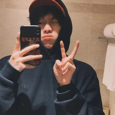 好看的真人男头像图片