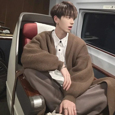 好看的真人男头像图片