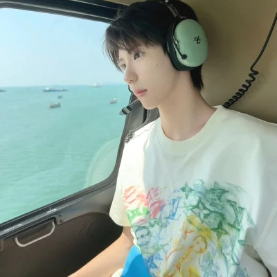 好看的真人男头像图片