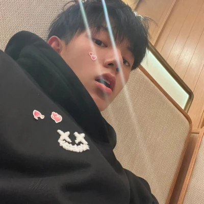好看的真人男头像图片