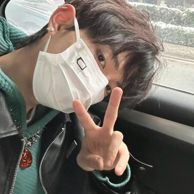 好看的真人男头像图片