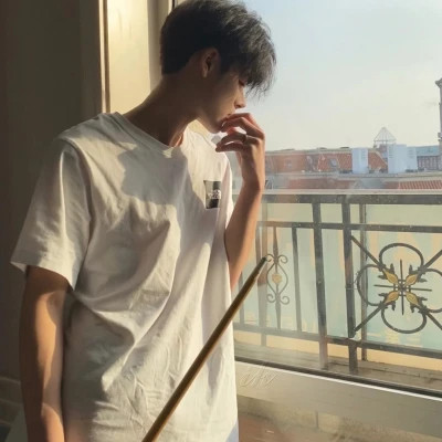 男生真人头像帅气图片