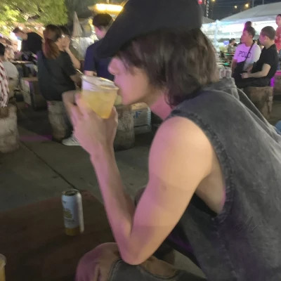 男生真人头像帅气图片