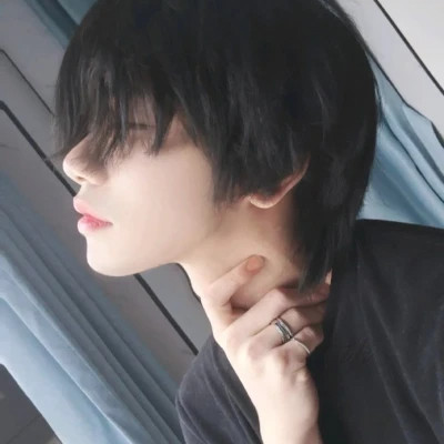 2025最新真人个性男生头像