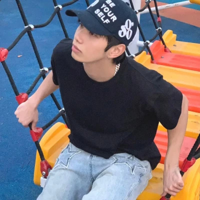 高清好看的男生头像真人版