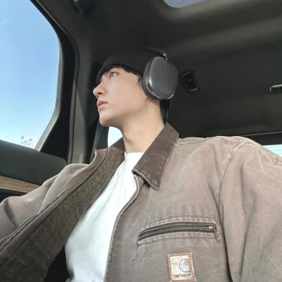 高清好看的男生头像真人版