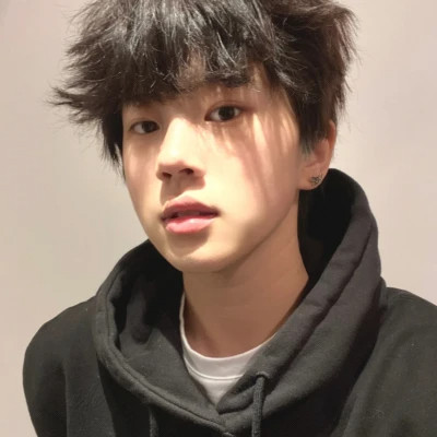高清好看的男生头像真人版