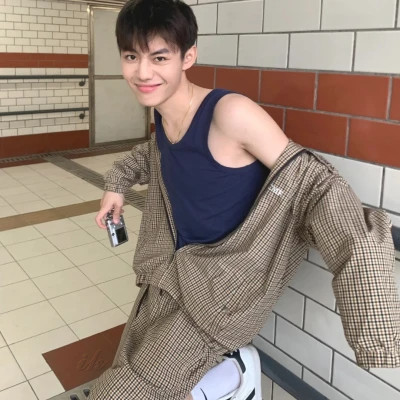 高清好看的男生头像真人版
