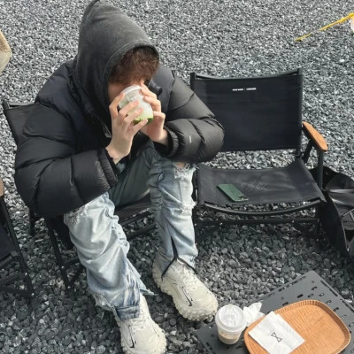 帅气潮男专属魅力真人头像