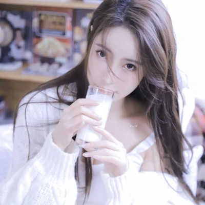 头像女简单干净小清新
