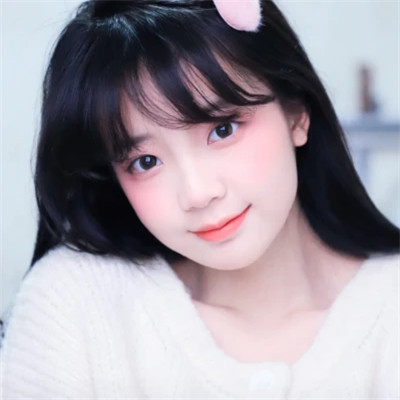 简单简约的好看女生头像