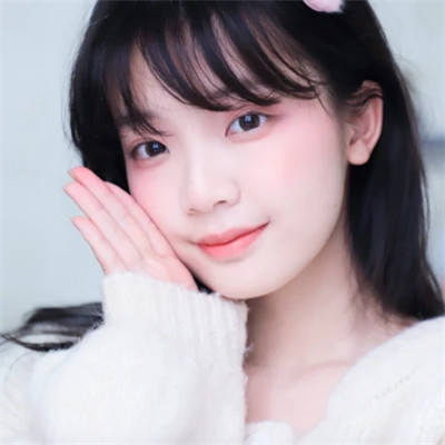 简单简约的好看女生头像