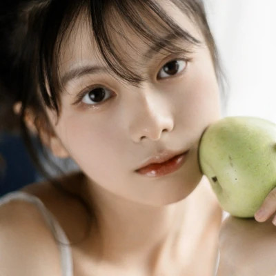 女生好看的头像简单大方