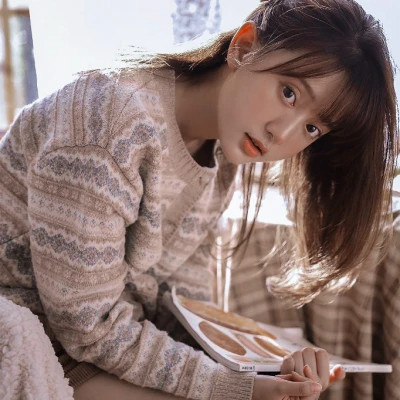 头像图片女简单干净