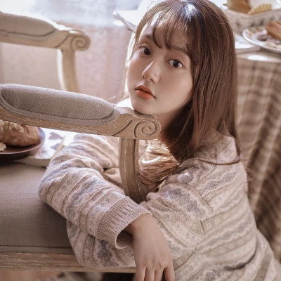 头像图片女简单干净