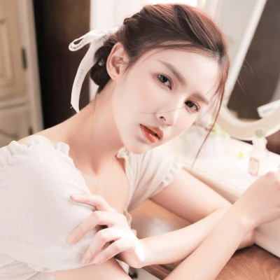 女生简单高清气质图片头像